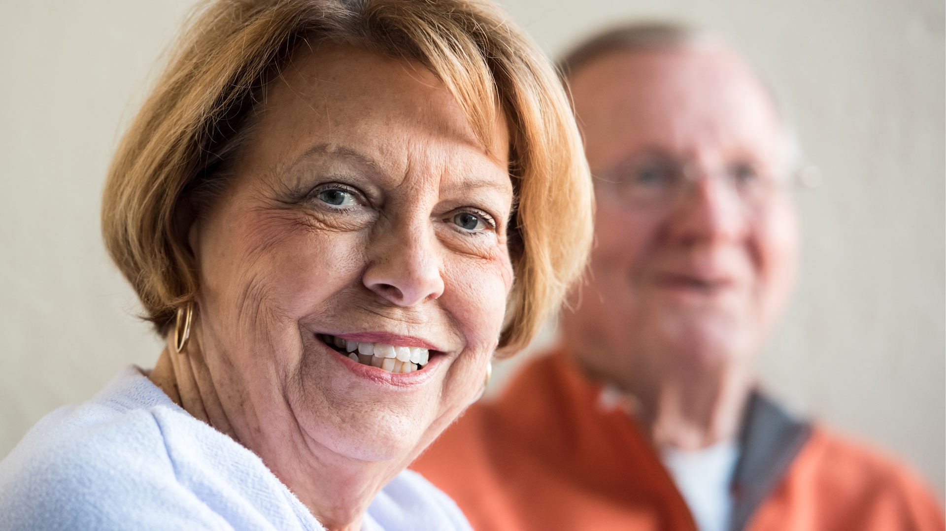 ehepaare zusammen bleiben alt